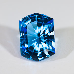 6.15 ct Royal Bllue Topaz Precision Cut Lucciola Design